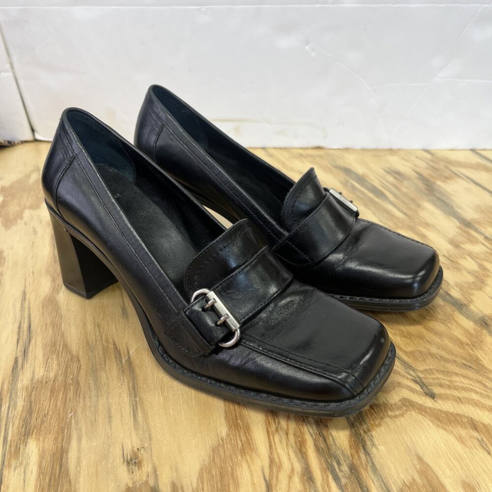 VTG 90s Y2K White Mountain Leather Heeled Loafer Size 8 Black Buckle Casual